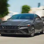 2025-elantra-hev-enhanced-vlp-hero-component-1920-2560
